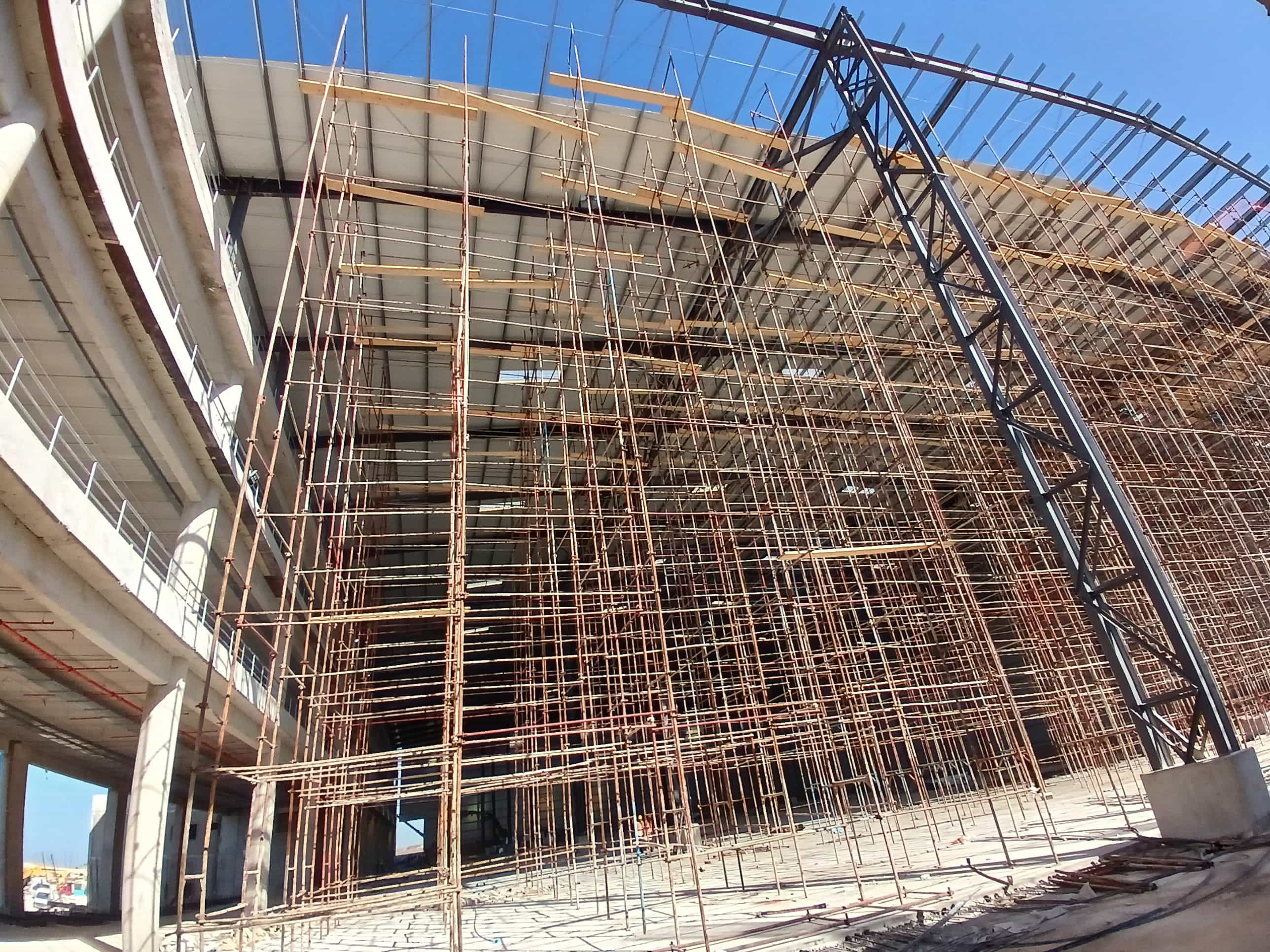 سقالات واجهة من 8 طوابق في لبنان – مشروع سكني